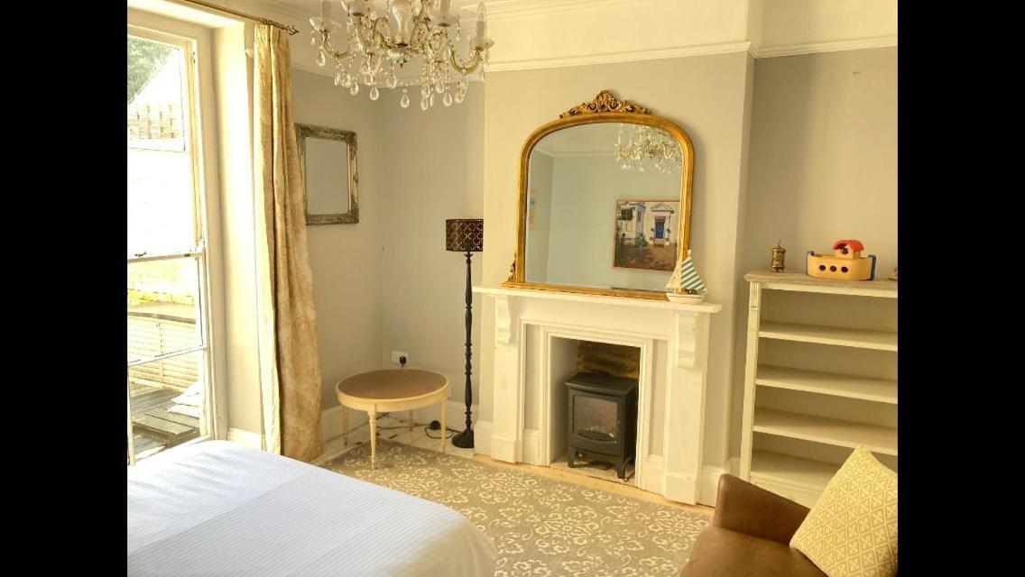 Central Truro! Large Double Room In Victorian Property 외부 사진